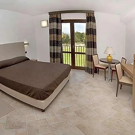 Giovina Hotel Pratola Peligna