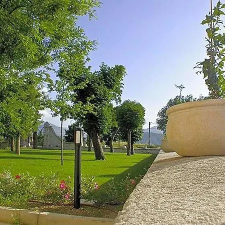 Giovina Hotel 2*