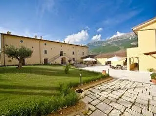 Giovina Hotel 2*